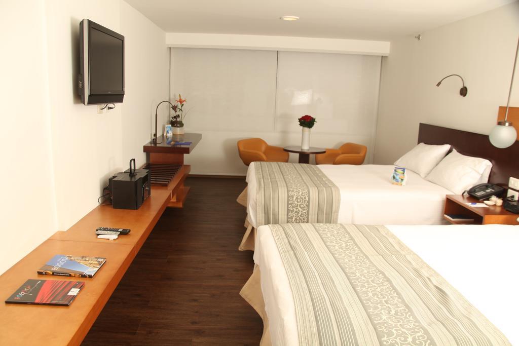 Hotel Dann Norte Bogota Ngoại thất bức ảnh